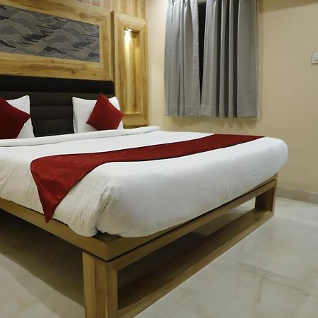 Hotel Trax International Jamshedpur Zewnętrze zdjęcie