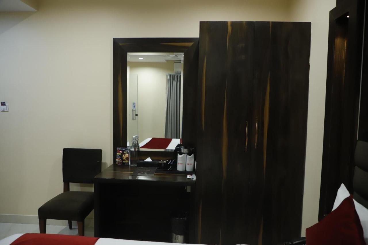 Hotel Trax International Jamshedpur Zewnętrze zdjęcie
